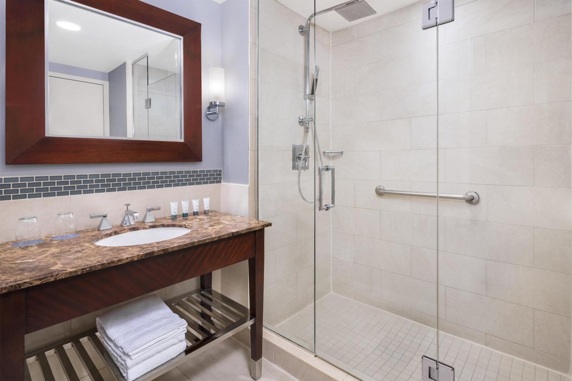 The Westin Washington National Harbor Hotel Bagian luar foto