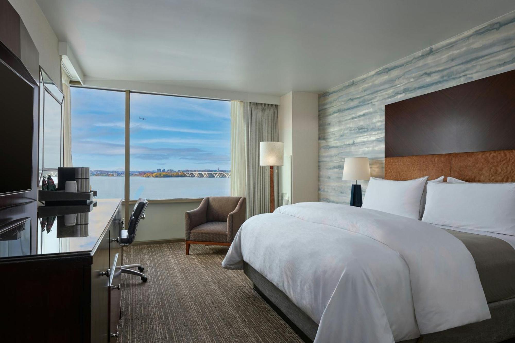The Westin Washington National Harbor Hotel Bagian luar foto